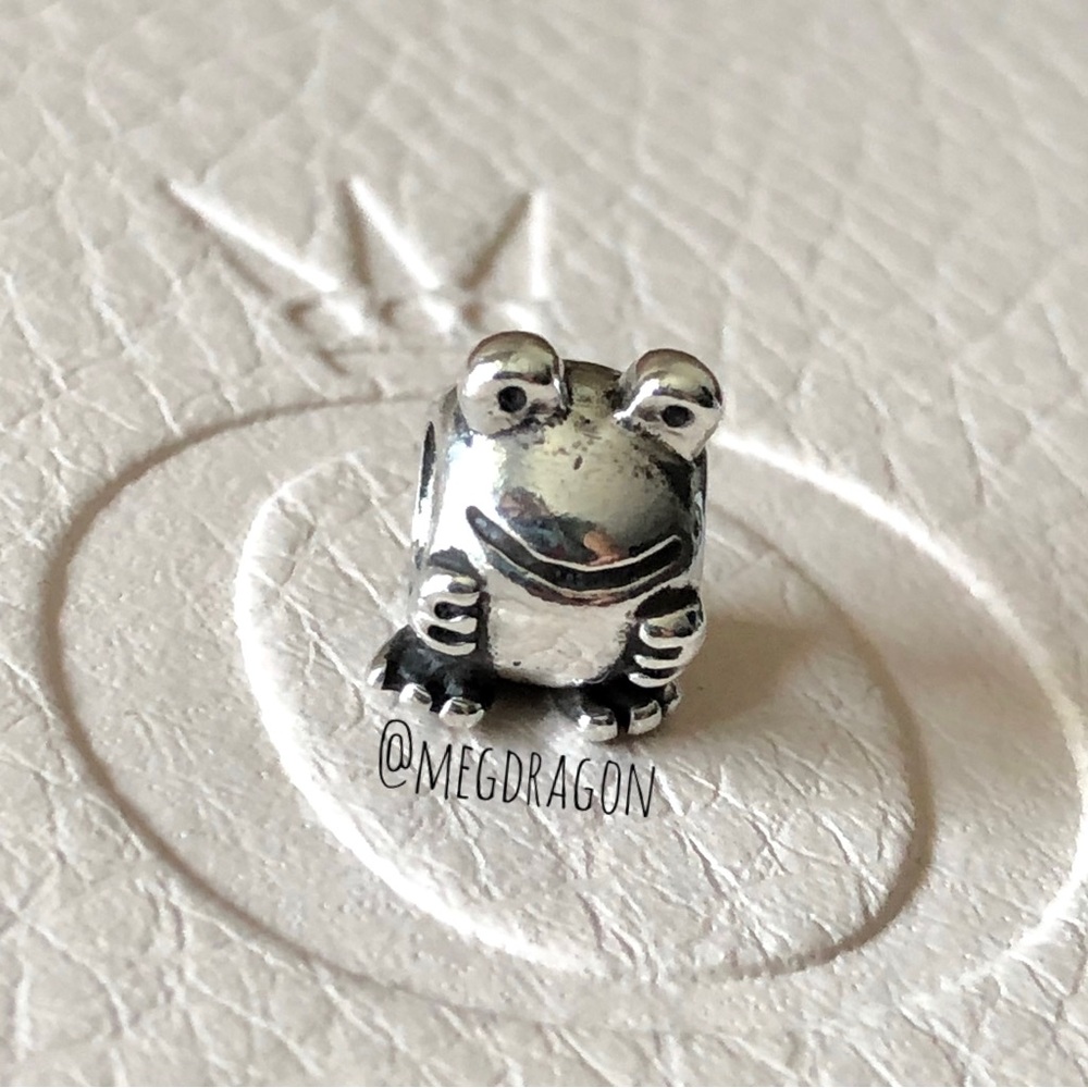 Pandora Frog Charm - RETIRED